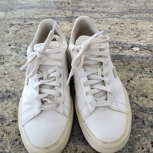 Veja Campo Leather Sneakers, size 40